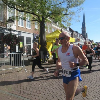 André Blok bereid zich voor op de halve marathon van Murcia.