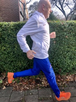 André Blok (61) loopt halve marathon Murcia.